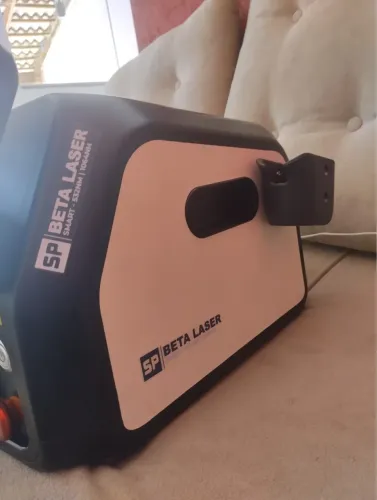 Equipamento de depilação a laser