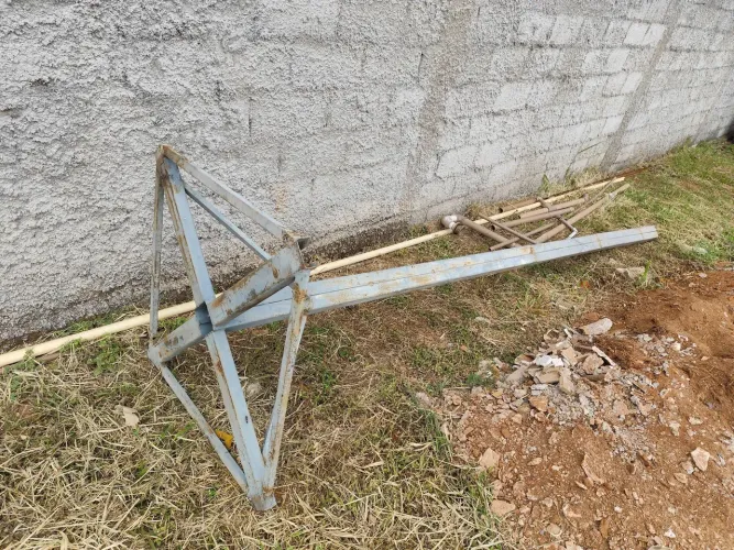 Suporte para Caixa d'água. 