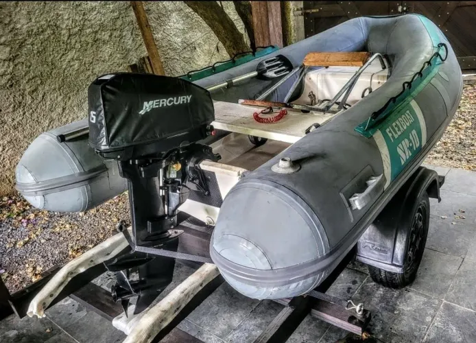VENDO BOTE *FLEXBOAT* SR10