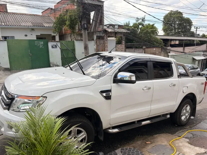 Ford Ranger XLT 2.5 16V 4X2 CD Flex 2015