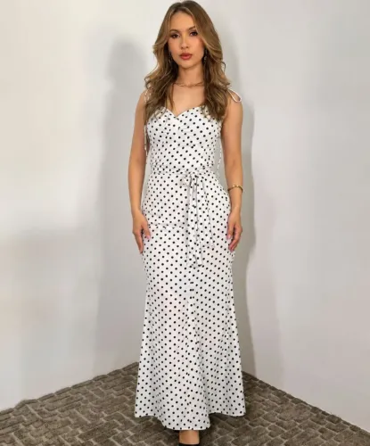 Vendo vestido de poá, novo