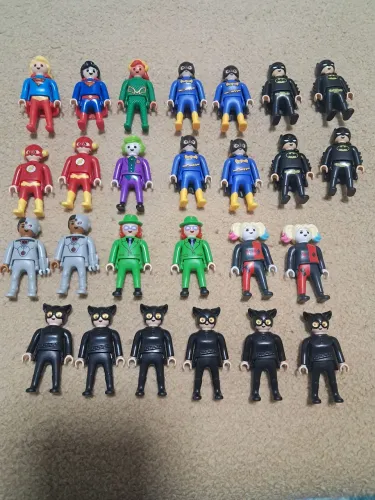 Vendo bonecos playmobil do kinder ovo