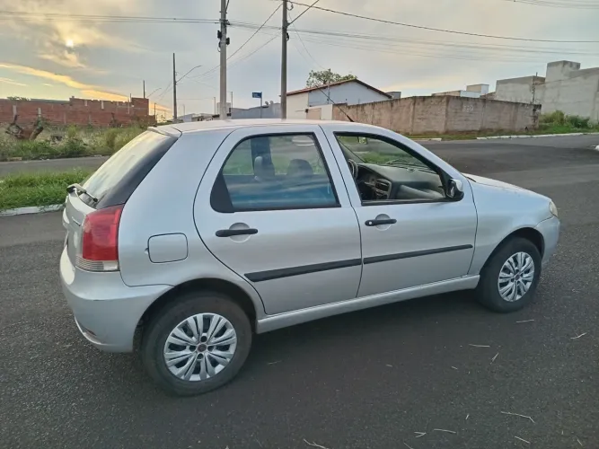 Fiat Palio 1.0 Economy Fire Flex 8V 4P 2010