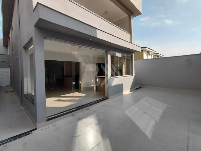 Casa residencial no edifício no Villa D' Italia, no bairro Piracicamirim em Piracicaba.
