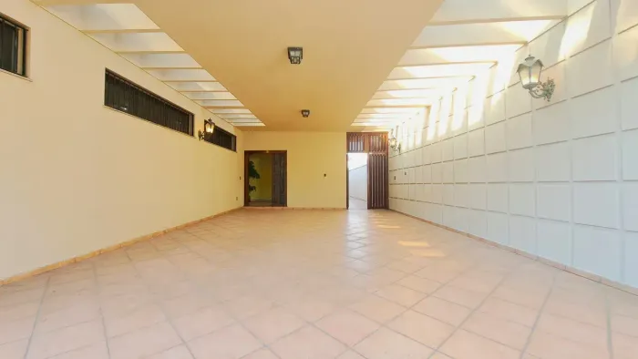 OPORTUNIDADE RARA NO ALTO DA LAPA CASA TÉRREA, 100% PLANA EM TERRENO DE 700m²