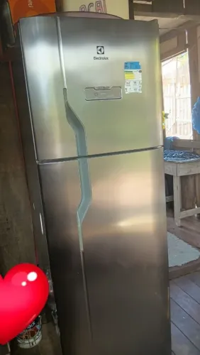 Vendo geladeira 