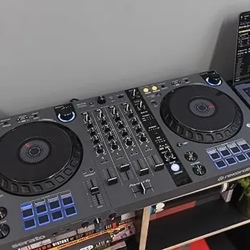 DDj FLX6
