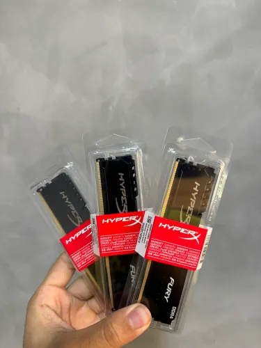 Memória Ram Desktop DDR4 8GB 3200Mhz - HyperX
