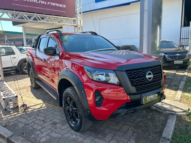 Nissan Frontier Attac.cd 4X4 2.3 Bi-TB Die. AUT 2025