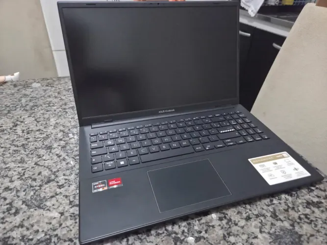 Notebook Asus Vivobook 15 Go E1504FA