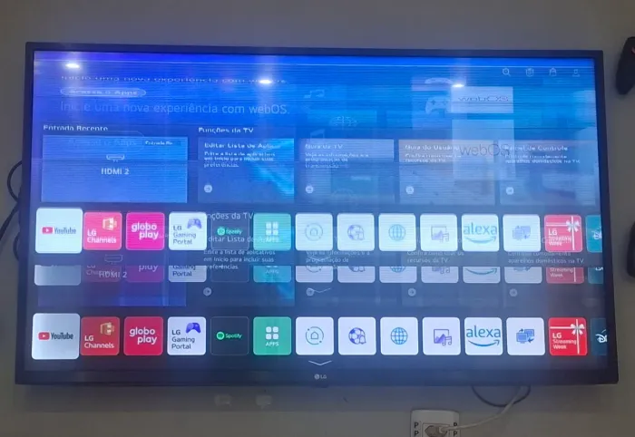 Vendo tv 4k LG com controle