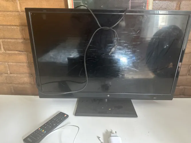 tv philco n é smart tem uma mancha preta na tela