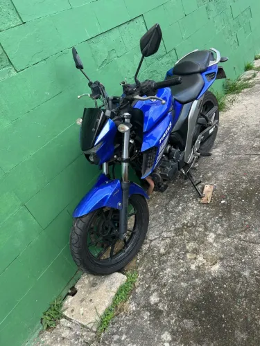 Moto fazer 250