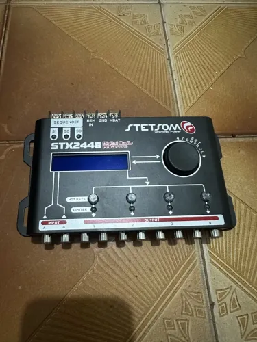 Processador de áudio STX 2448 Stetsom