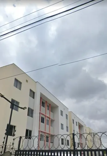 Alugar - Apartamento no Planalto - 2/4 - San Francisco - 55m²
