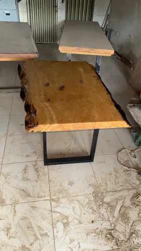 Mesa madeira