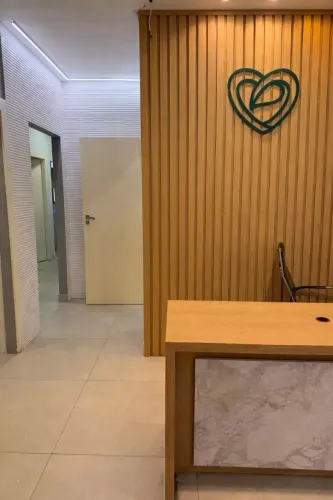 SALA COMERCIAL PARA VENDA COM 4 CONSULTÓRIOS MOBILIADOS NA VILA SANTA CECÍLIA, VOLTA REDON