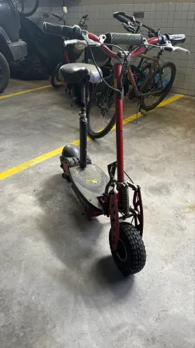Scooter elétrica two dogs 800w