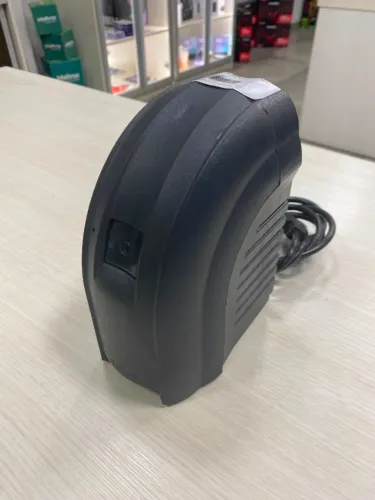 Estabilizador Seminovo 300VA TS Shara