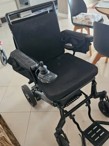 equipamento médico e hospitalar cadeira de rodas