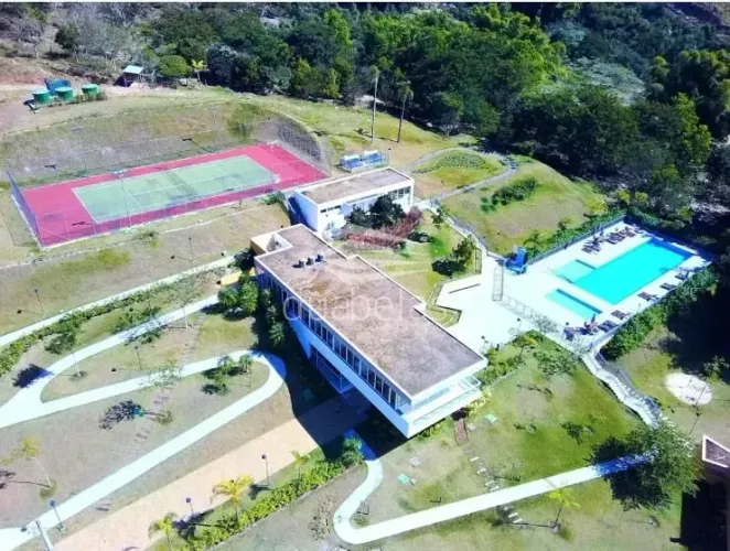 Terreno à Venda no Condomínio Verana  Oportunidade Imperdível em SJC!