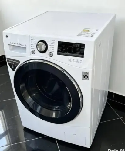 Vendo lava e seca LG 11 kg 220w