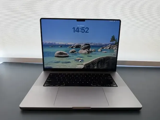 MacBook Pro M2 Pro 16 Polegadas 1TB SSD 16GB RAM Cinza Espacial
