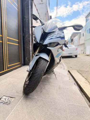 BMW S1000rr 2020, muito nova 