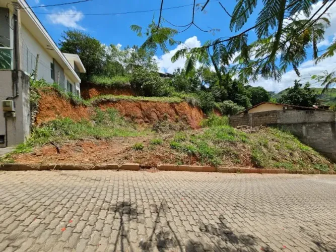 TERRENO EM UMA DAS MELHORES LOCALIZAÇÕES DE MIMOSO DO SUL - ES