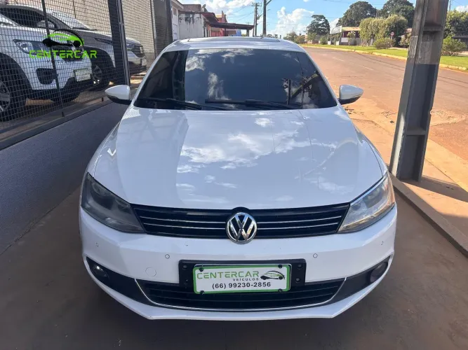 Volkswagen Jetta Highline 2.0 TSI 16V 4P Tiptronic 2013