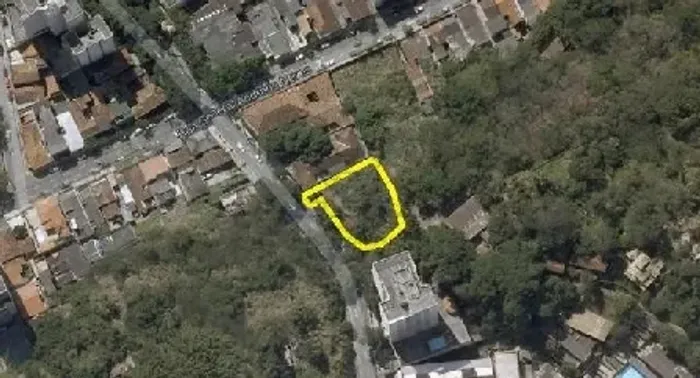 Terreno no Ingá