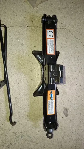 Macaco automotivo 2t