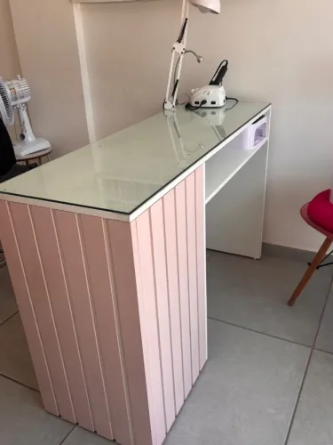 Mesa de manicure/ nail designer