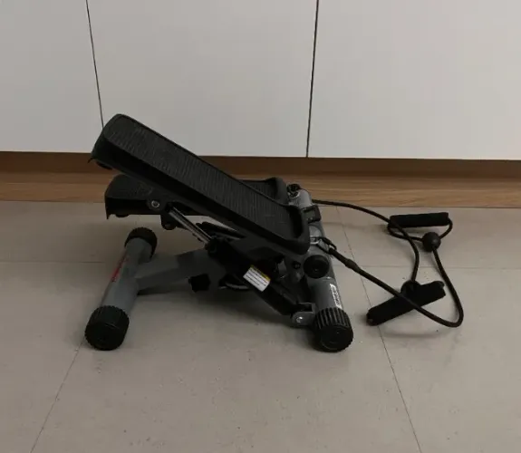 Mini Stepper (simulador de escada)