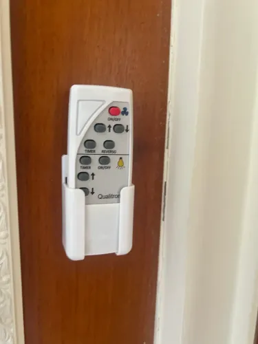 Ventilador teto com controle