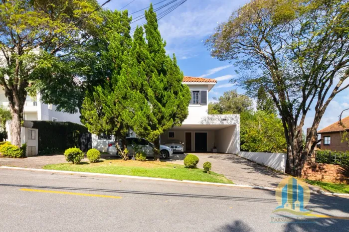 Casa à Venda e Locação no Alphaville Residencial 0 3 Suítes, Espaço Gourmet e Pomar