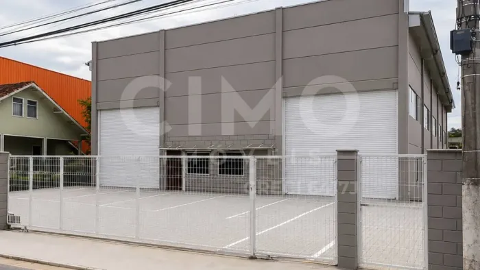 Galpão para locação em Biguaçu l Rio caveiras - 574 m² e 7,3 de pé direito