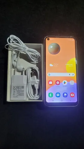 Samsung Galaxy A11 64gb completo