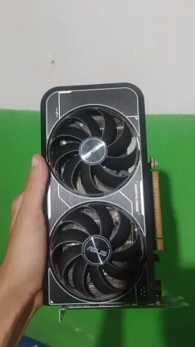RX 6600 8GB VRAM