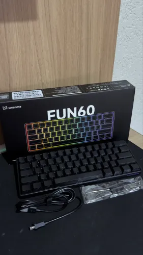Teclado Magnético akko fun60 pro NOVO