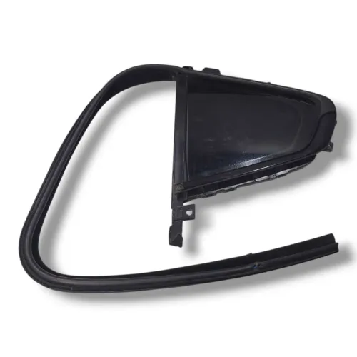 Vidro Fixo Porta Traseira esquerda Fiat Fastback 2023 2024
