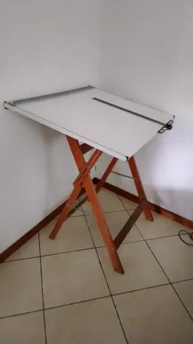 Mesa desenho Trident