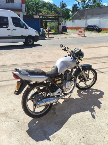 Suzuki Yes 125 - Retirada de Peças 