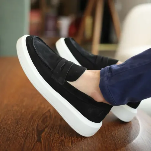Tênis casual