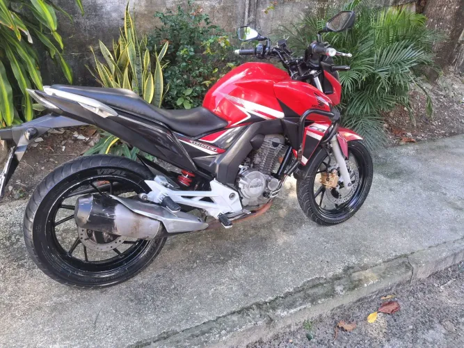 Cb twister 250 cc