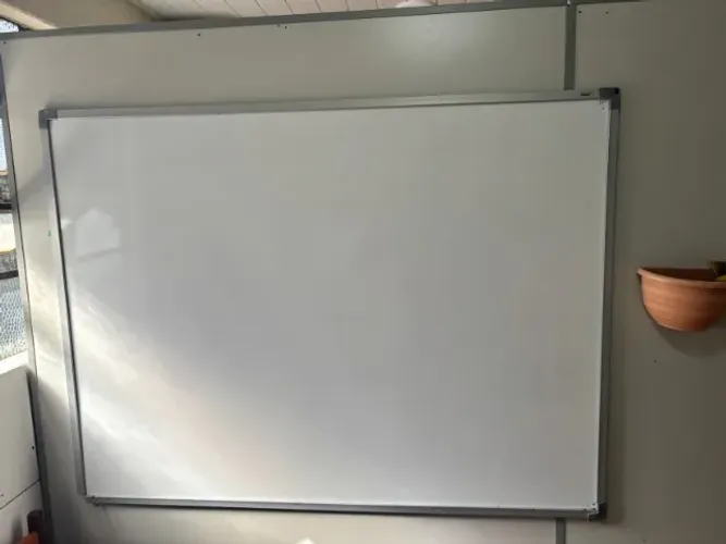 Quadro Branco Escolar 90x120 cm