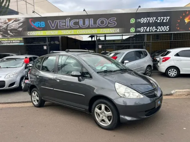 Fiat Punto Sporting 1.8 Flex 8v/16v 5P 2015