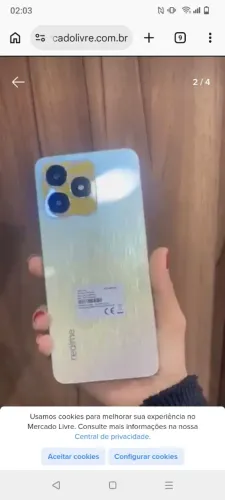 Vendo celular perfeito não trava por apenas 800 reais com pouca marca do lado pouco