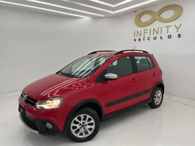 Volkswagen Crossfox 1.6 MI Total Flex 8V 5P 2014