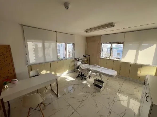 Sala Comercial de 32M2 no Ed. Liberal Center SJC